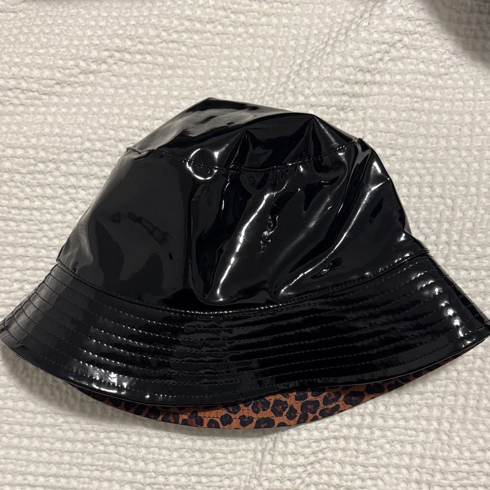Bershka Leopard Print Bucket Hat
